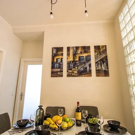 Reflection 2bdr By Ruterra Apartment Prague