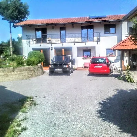 Charlie Retro-modern Design Guest house