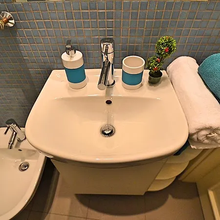 Apartment Charming Old Town Centre Studio