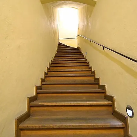Apartamento Charming Old Town Centre Studio
