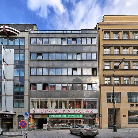 Lägenhet Stepanska 36 *