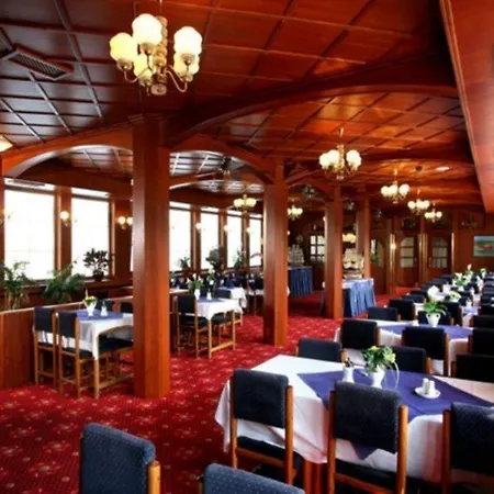 Albatros Bådhotel Prag