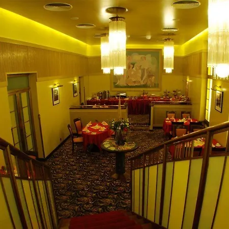 Ea Royal Esprit Praga