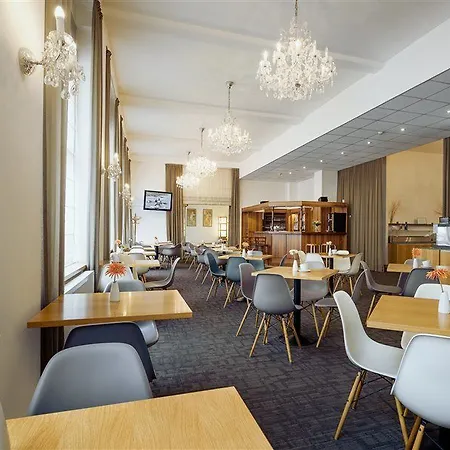 Central Hotel Prague 3*