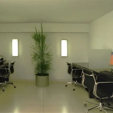 Maximilian Hotel 4*