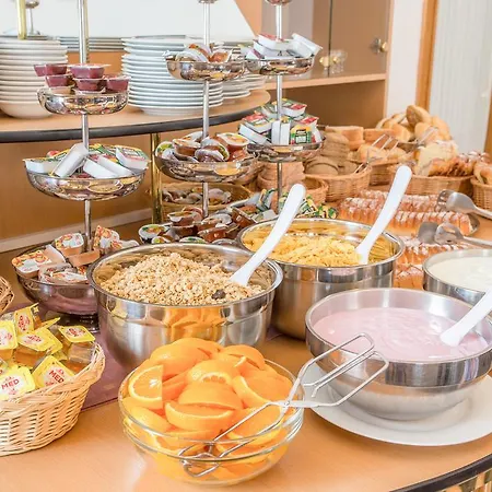 City-inn Szálloda 3*