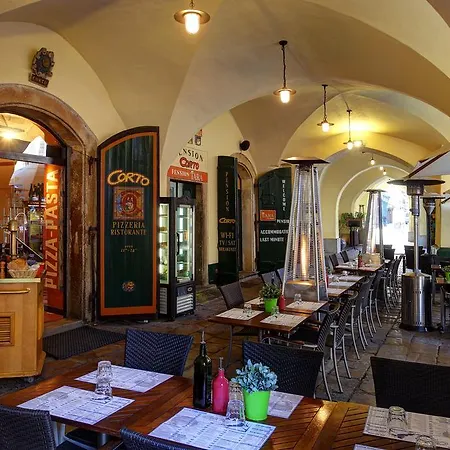 Hotel Corto Old Town