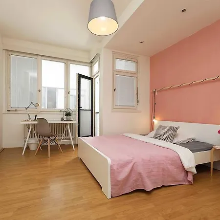 Apartment Ve Smeckach 27 Prague