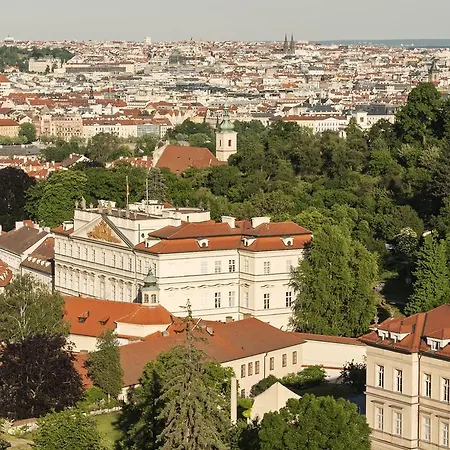 Otel Domus Henrici Prag