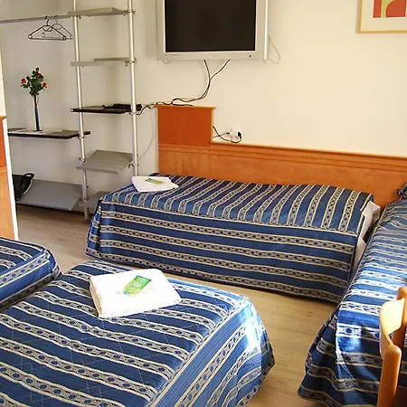 Hostel Free Zone