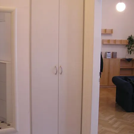 Charles Bridge Premium Residence Prague