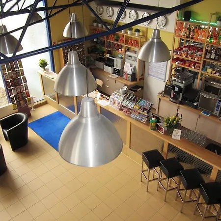 A&o Metro Strizkov Hostel *