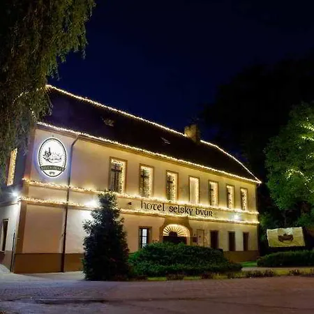Selsky Dvur - Bohemian Village Courtyard Hotel 4*