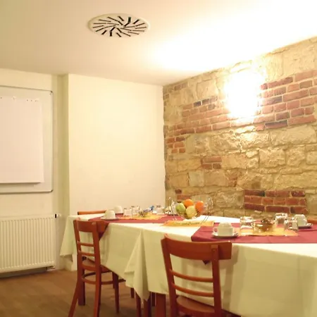 Alton Hotel Prague