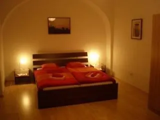 Hotel Cathedral Old Town Square 3*