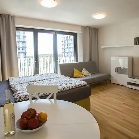 006 Angel Apartment *