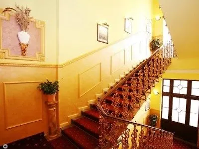 Old Szálloda Prága