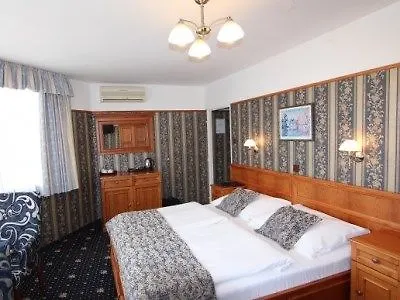 Hotell Old Prag