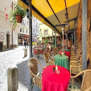 Clementin 4* Prague