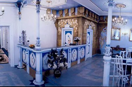 William Hotel