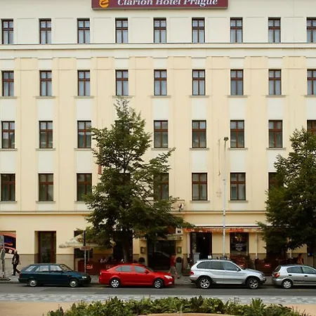 Clarion Hotel 4*