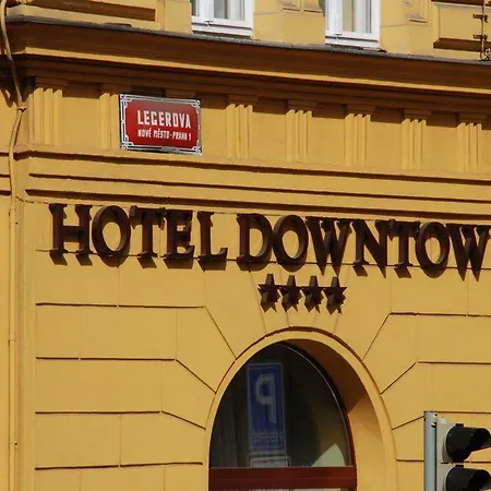 Ea Downtown 4*
