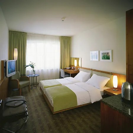 K+k Hotel 4*