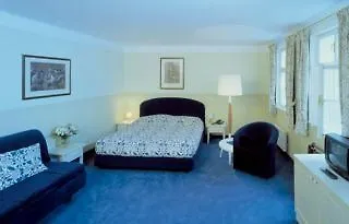 Blue Key Hotel 4*