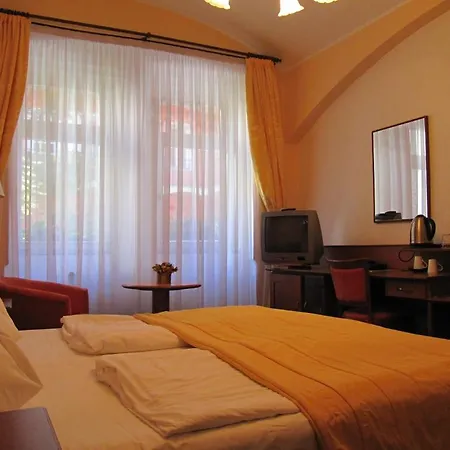 Otel Amadeus