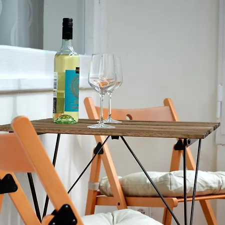 Apartment Ge *