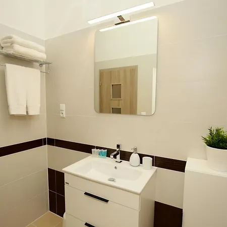 Ge Apartment