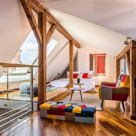 Apartment Triplex Kings In Old Town *
