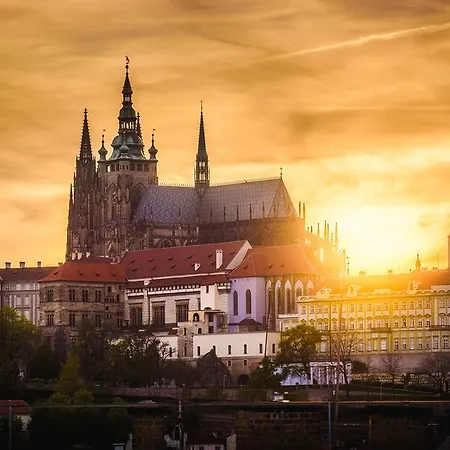 Triplex Kings In Old Town Apartment Prague