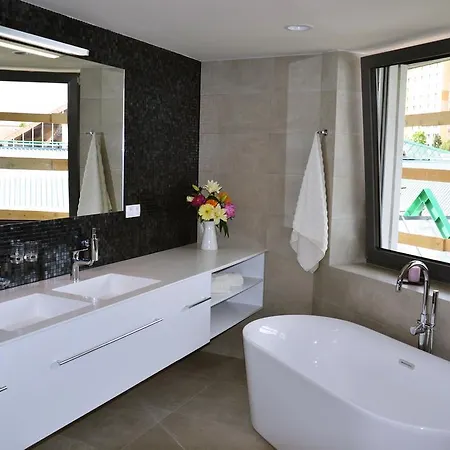 Exclusive In Luka Apartment *