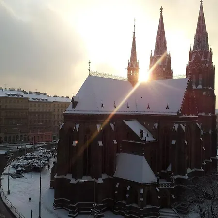 One Míru Praha