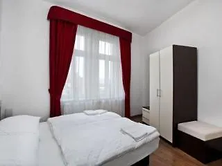 Vysta Hotel