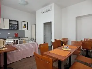 Hotel Vysta 3*