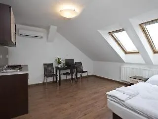 Vysta Hotel