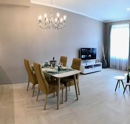 Apartment Art Spalena *