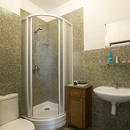 Hotel Columbo 3*