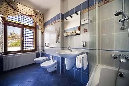 U Pava Hotel