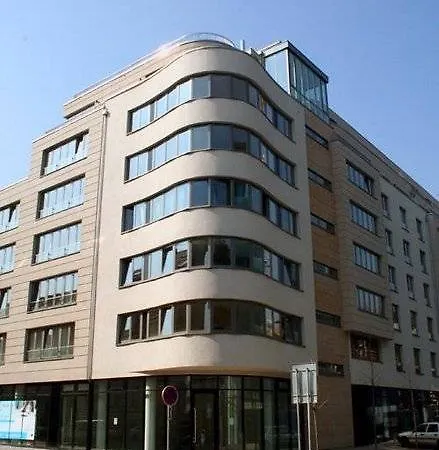 Angel Aparthotel 3*