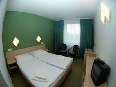 Hotel Mars 3*