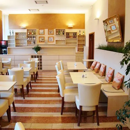 Centre Plaza 3* Prague