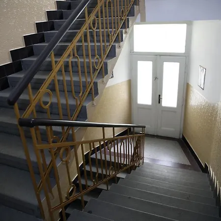 Apartment Krymska 29