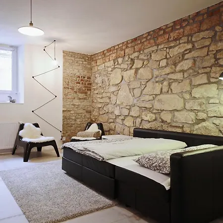 Kosatcova Apartment Prague