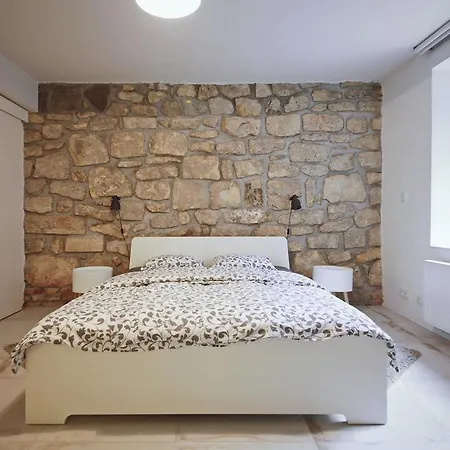 Kosatcova Apartment