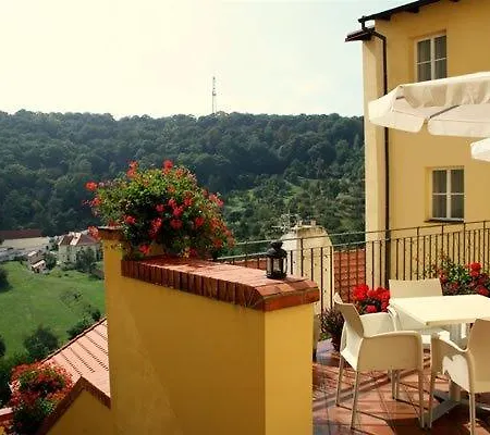 Otel Domus Henrici Prag