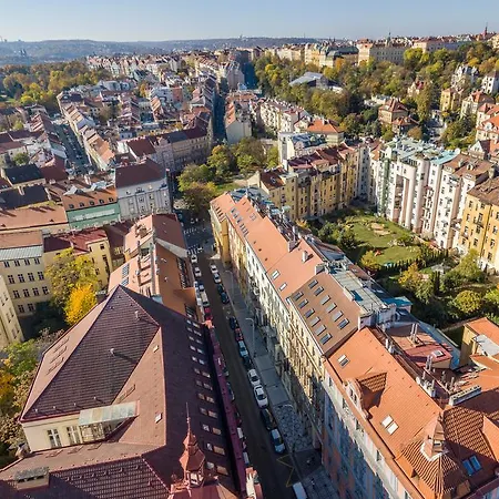 Aparthotel Downtown Kodanska 4*