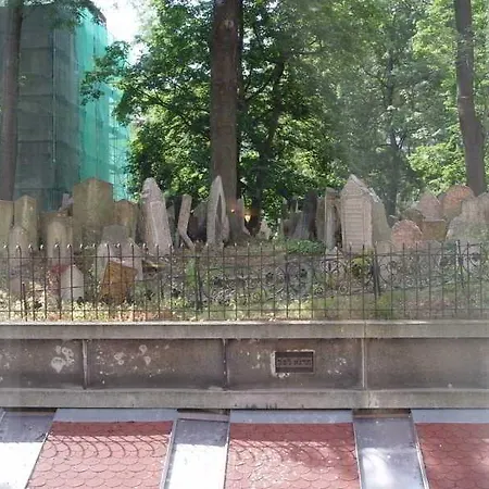 Luxury Jewish Quarter Apartment Prague